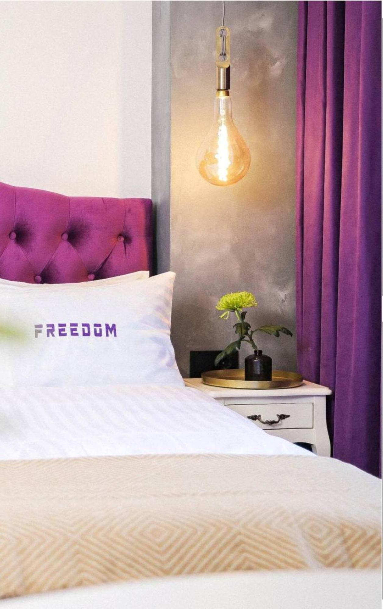 Freedom Apartments In City Center Київ Екстер'єр фото